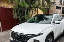 Hyundai Tucson hybrid  Toit panoramique Faible kilométrage  diesel Année 2021 Prix :28.000$ automobile_motos_velos_engins_et_pieces