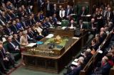 Royaume-Uni : les députés votent pour un report du Brexit pour éviter un « No Deal »