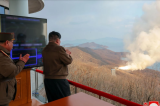 Kim Jong Un supervise un test de moteur pour missile hypersonique