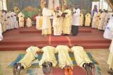 Ordination à Kisantu de 3 prêtres et 8 diacres