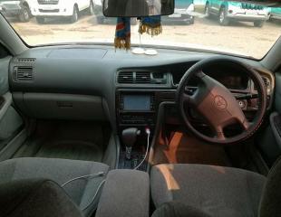 Toyota Mark 2 à 2300 $