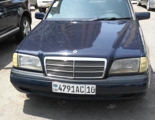 MERCEDES-BENZ C180 2002