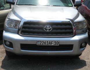 TOYOTA SEQUOIA 2014