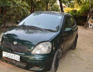 TOYOTA VITZ 2004
