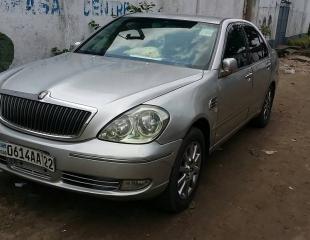 TOYOTA BREVIS 2006