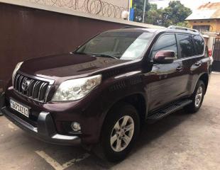 TOYOTA PRADO 2012