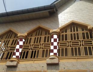 Maison en étage à Masina
