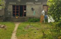 PARCELLE à vendre avec maison basse  mediacongo