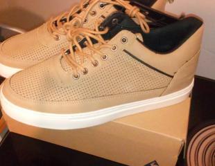 Chaussures, sneakers à vendre