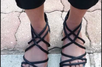 Boutique mode_habillement_bijoux_montres_chaussures_lunettes