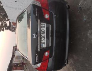Nissan Fuga à 4000 $