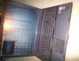 LAPTOPS ET DIVERS ARTICLES A VENDRE