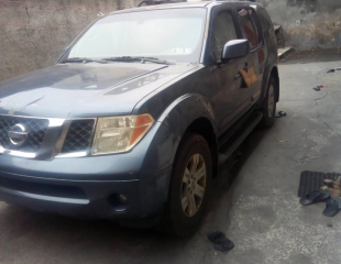 JEEP NISSAN PATHFINDER