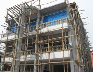 Moanda construction