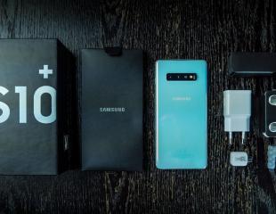 Buy 1 get 1 free Samsung Active Watch Samsung S10 + Samsung S10 Samsung s10 5G
