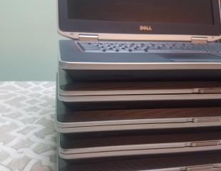 Lot de 5 Laptops Dell Latitude E6320. Processeur i7