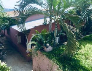 VENTE. PARCELLE AVEC MAISON BASSE (Sur la voie principale) A KINSHASA- MONT NGAFULA /SEBO