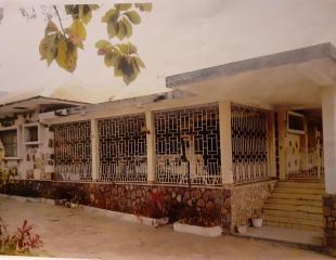 VENTE D'UNE GRANDE VILLA A MA CAMPAGNE (Nguma)