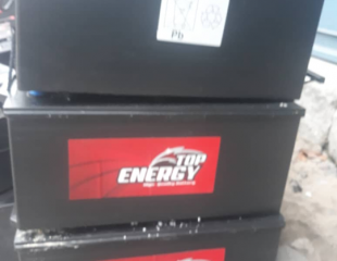 VENTE DE BATTERIE NEUVE DE 210AH ET 180AH