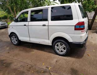 Suzuki familiale5000$ à débattre