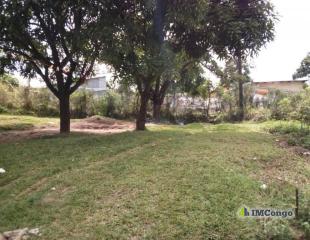 VENTE D'UN TERRAIN AVEC MAISON