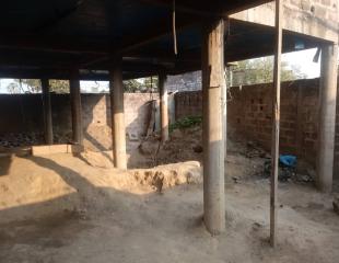 Maison a GB ref mino CONGO à vendre encore en chantier