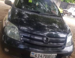 TOYOTA IST / PR09
