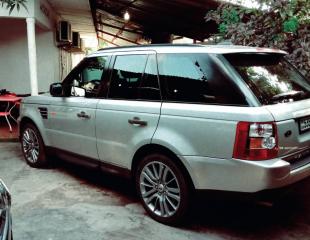 Range rover