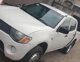 MITSUBISHI L200 / TR08