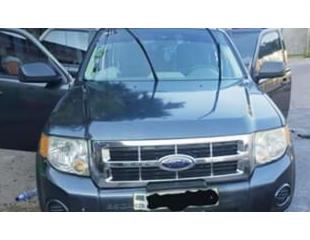 VENTE EN URGENCE TOYOTA ESCAPE