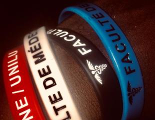 bracelets plastiques et faits maison