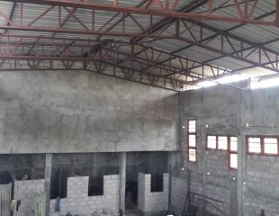 PROPRIÉTÉ DE 395m2 AVEC UN BÂTIMENT EN CHANTIER SUR KINSHASA-DGC