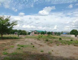 VENTE. 73 TERRAINS LOTIS VIDE (15 minutes après l'aéroport de NDjili)