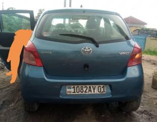Toyota yaris 2700 débattre