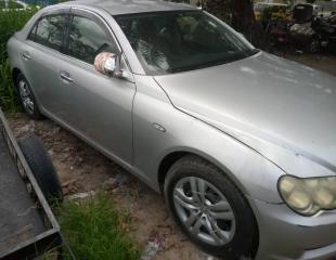 TOYOTA MARK X 5.000 à discute