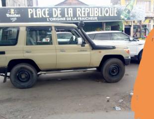 Grand Solde TOYOTA LAND CRUISER 18.800 à débattre