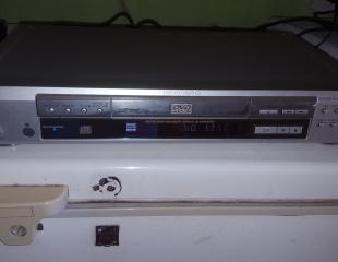 Sony Corporation CD/DVD Player DVP-S536D