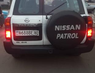 Grand SOLDE NISSAN PATROL avec 10.000 km 13500$ à débattre