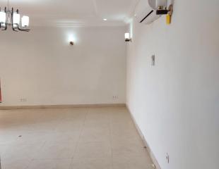 VENTE: APPARTEMENT DE 2 CHAMBRES SUR KINSHASA-GOMBE