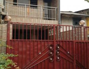 UNE BELLE MAISON MISE EN VENTE DANS LA COMMUNE DE KITAMBO SUR BANGALA À 150.000$ À DÉBATTRE