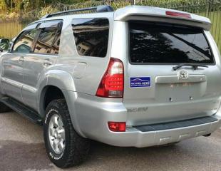 TOYOTA HILUX SURF RUNNER 14.500$ À DÉBATTRE