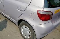 TOYOTA VITZ / WR04 automobile_motos_velos_engins_et_pieces