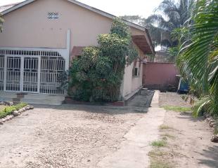 Villa à Brikin / Ngaliema 20m/30m 250.000$US
