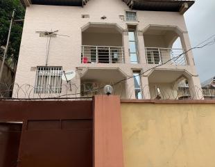 Villa en étage à Joli parc 15m/20m 250.000$US