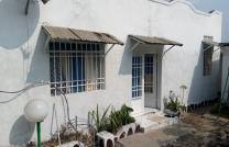 Parcelle de 15msur20 avec maison de 3 ch à vendre du côté gulf ozone 85000 dollars à discuter mediacongo