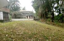 Terrain de 20msur21 à Barret ozone 90000 dollars à discuter mediacongo