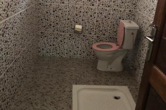 LOCATION  APPARTEMENT VIDE DE 3 CHAMBRES SUR KINSHASABON MARCH Dans le priphrie de lavenue prison