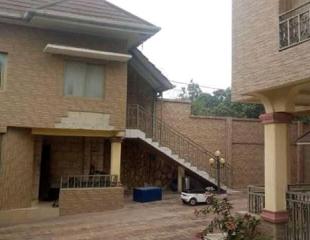 Villa à UPN 18msur35m 350.000$