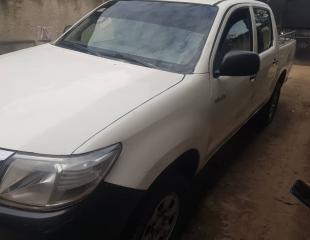 Vente de la Toyota HILUX DOUBLE CABINE/KINSHASA