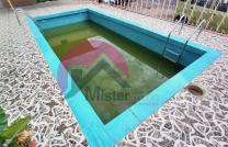 Mise en vente d'une belle villa de 450m², ayant un magnifique bâtiment de R+1, dotée d'une piscine. Située à Ngaliema, Basoko-GB mediacongo